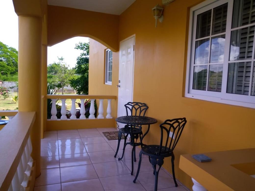 Bed and Breakfast Modrians Runaway Bay Exteriér fotografie